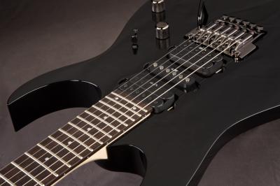 ibanez-rg1570_6 (1).jpg