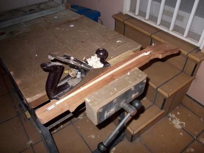 guitarra studio-strato 023.jpg