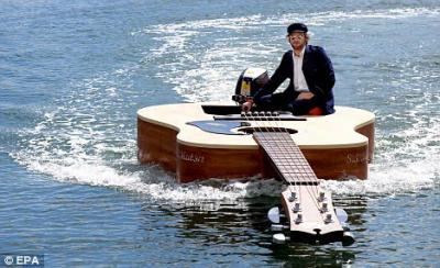 guitarra-barco1.jpg