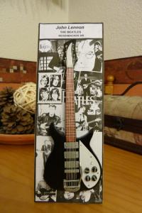 rickenbacker 325.jpg