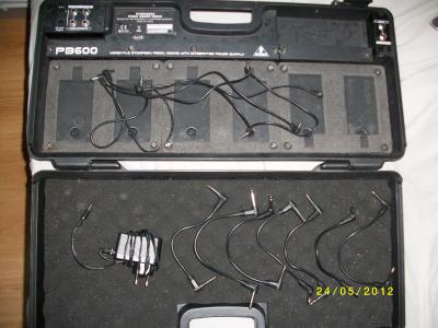 behringer-pb600-pedal-board-576643.jpg