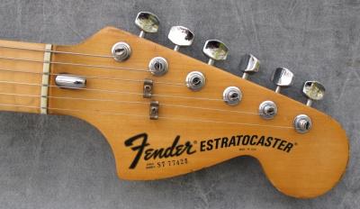 Fender estrato.jpg