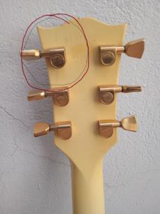 Pala Gibson SG fisura 2.jpg