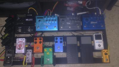 Pedalboard 2016.jpg