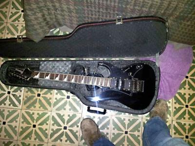 ibanez-rg750-japonesa-con-estuche-rigido-9622-MLM20018925620_122013-F-1.jpg
