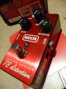 mxr-custom-badass-78-distorsion-en-stock-_MLA-F-116348599_2711.jpg