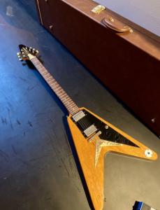 epiphone-flying-v-3443967 (1).jpg