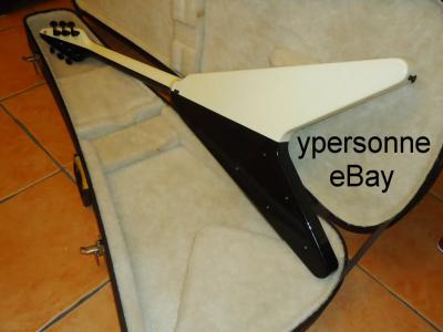 gibson fliying V 5.jpg