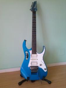 Jem 7V Sparcle Blue 2002.jpg