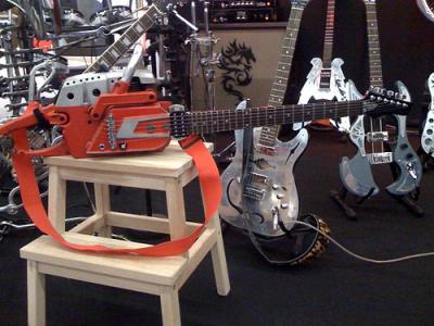 chainsaw_guitar.jpg