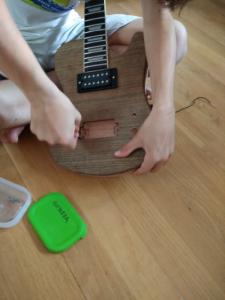 poniendo pastillas.jpg