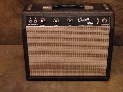 1964 Fender Champ.jpg