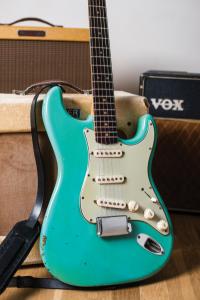 Vintage-Bench-Test-brighter-1.jpg.crdownload