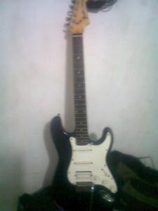 fender-classic-70s-stratocaster-made-in-mexico-hss_MEC-O-4646205733_072013.jpg