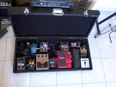 pedalboard_actual.jpg