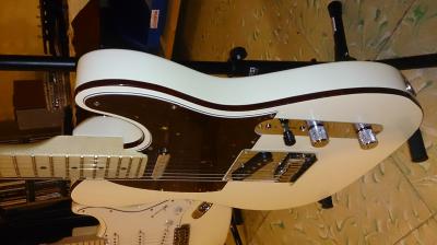 Tele Deluxe 03.jpg.jpg