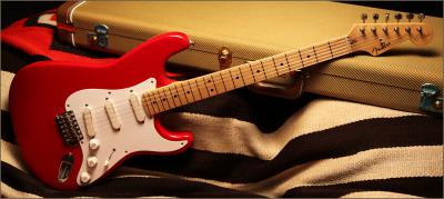 89FenderStratEricClapton.jpg