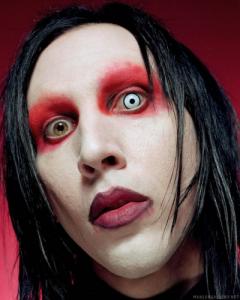 Marilyn Manson lenitllas.jpg