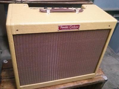 Tweed Deluxe frontal.jpg