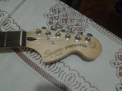 1389825705_588403690_3-Vendo-Guitarra-Fender-squier-Instrumentos-Musicales.jpg