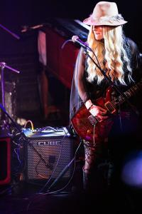 orianthi.jpg