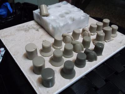 3 filas de resinado con carga-5 talko-2 talko-3 tiza.jpg