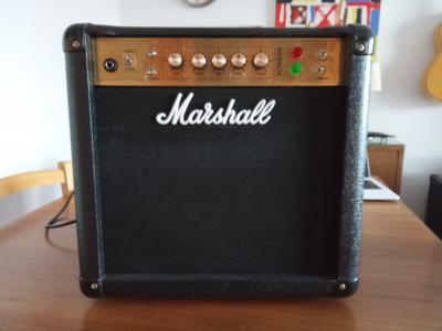 JCM-806-AmplificadorFontal001.jpg