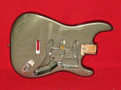 Fender-1994-USA-Pewter-Eric-Clapton-Signature-Stratocaster-_1.jpg