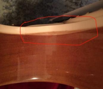 Les Paul Binding.jpg