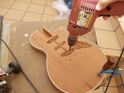 Studio - Strat 100 003.jpg