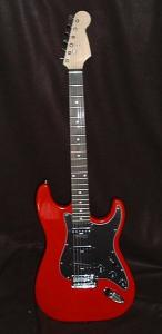 Gallery_Red_Strat_SN10003_01S.jpg