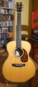 2011 Recording King RO-127.jpg