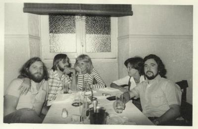 Para vosotros Jóvenes.jpg