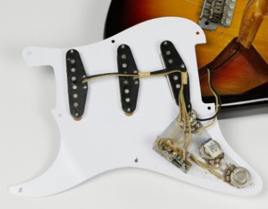 fender original del 58 golpeador.jpg