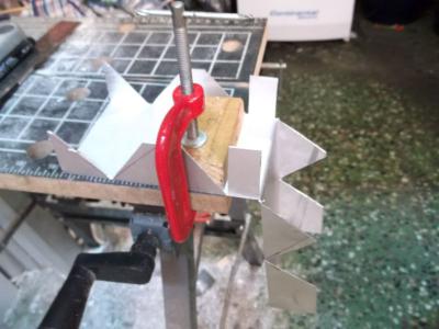 Cortado de esquinas a 45º para hacer dobleces.jpg