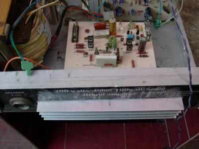 Amplificador de bajo 011.JPG