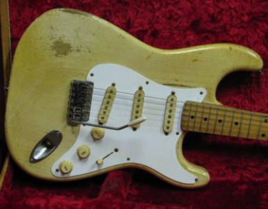 vintage seagal 57 strat body.JPG