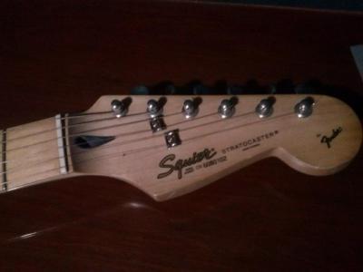 fender squier numero de serie