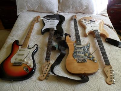 Poket Stratocaster.JPG