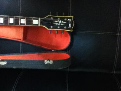 epiphone-elitist-japan-les-paul-custom-gibson_MLM-F-4425617318_062013.jpg