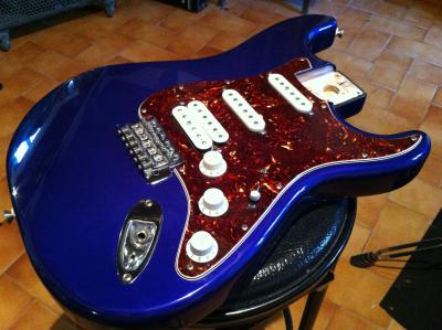 Cuerpo Strat Deluxe 002.jpg