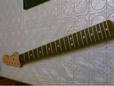 Trastes colocados.JPG