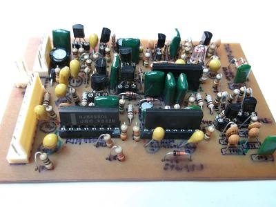 HM2 main con MOLEX y tranis+ICs -800.jpg