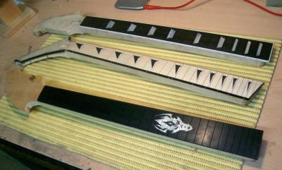 20_Mástil en proceso.jpg