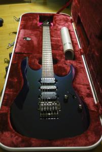 ibanez-rg1570-mirage-blue-233007.jpg