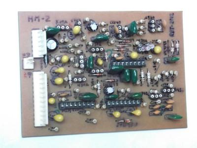 HM - 2 MAIN CON MOLEX 800.jpg