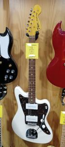 JAZZMASTER_red_20220409_140857.jpg