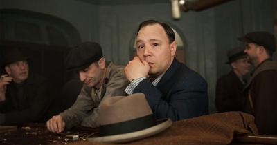 Stephen-Graham-in-Boardwalk-Empire-Blue-Bell-Boy.jpg