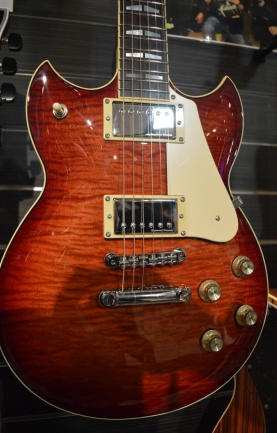 Yamaha SG1820 Ltd cherry sunburst
