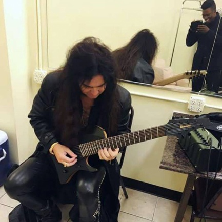 El accidente de Yngwie Malmsteen con su guitarra